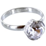 12 Luxury Engagement Ring Decorations