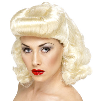 Pin-Up Wig (new window)