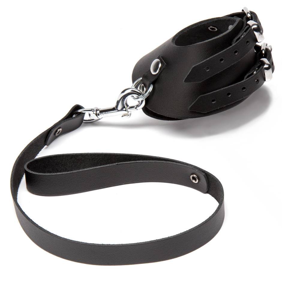 DOMINIX Deluxe Leather Ball Strap with Lead Ball Stretchers