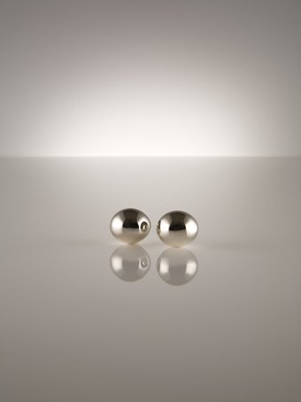 Betony Vernon Paradise Found Sterling Silver Ben Wa Balls