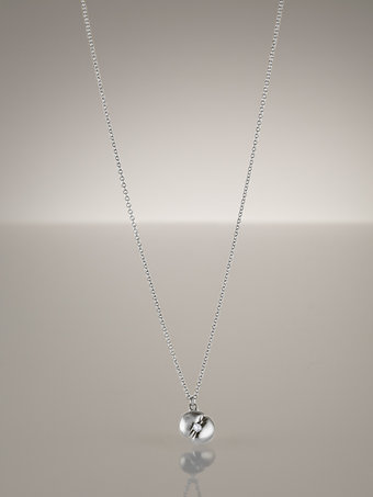 Alex Monroe - Coco de Mer Seed Pendant
