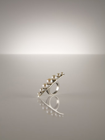 Betony Vernon String of Pearls Massage Sterling Silver Ring