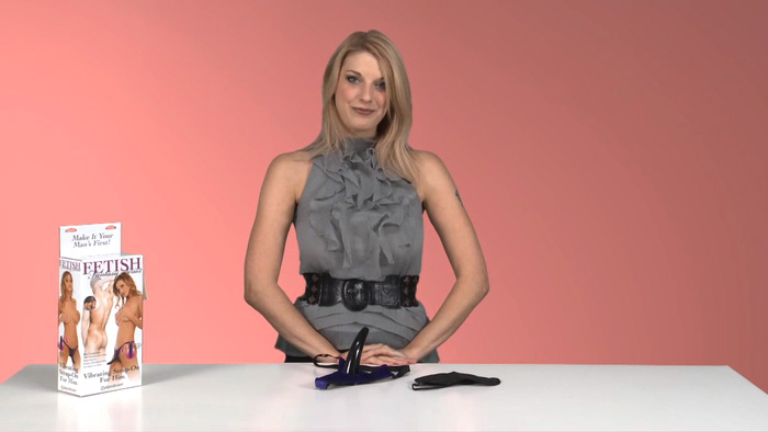 Fetish Fantasy Beginner's Vibrating Strap-On Dildo
