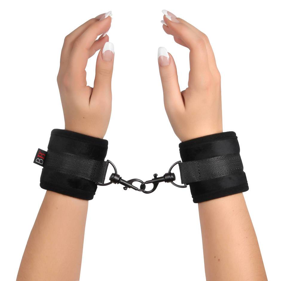 Bondage Boutique Soft Handcuffs - Lovehoney Au-1790